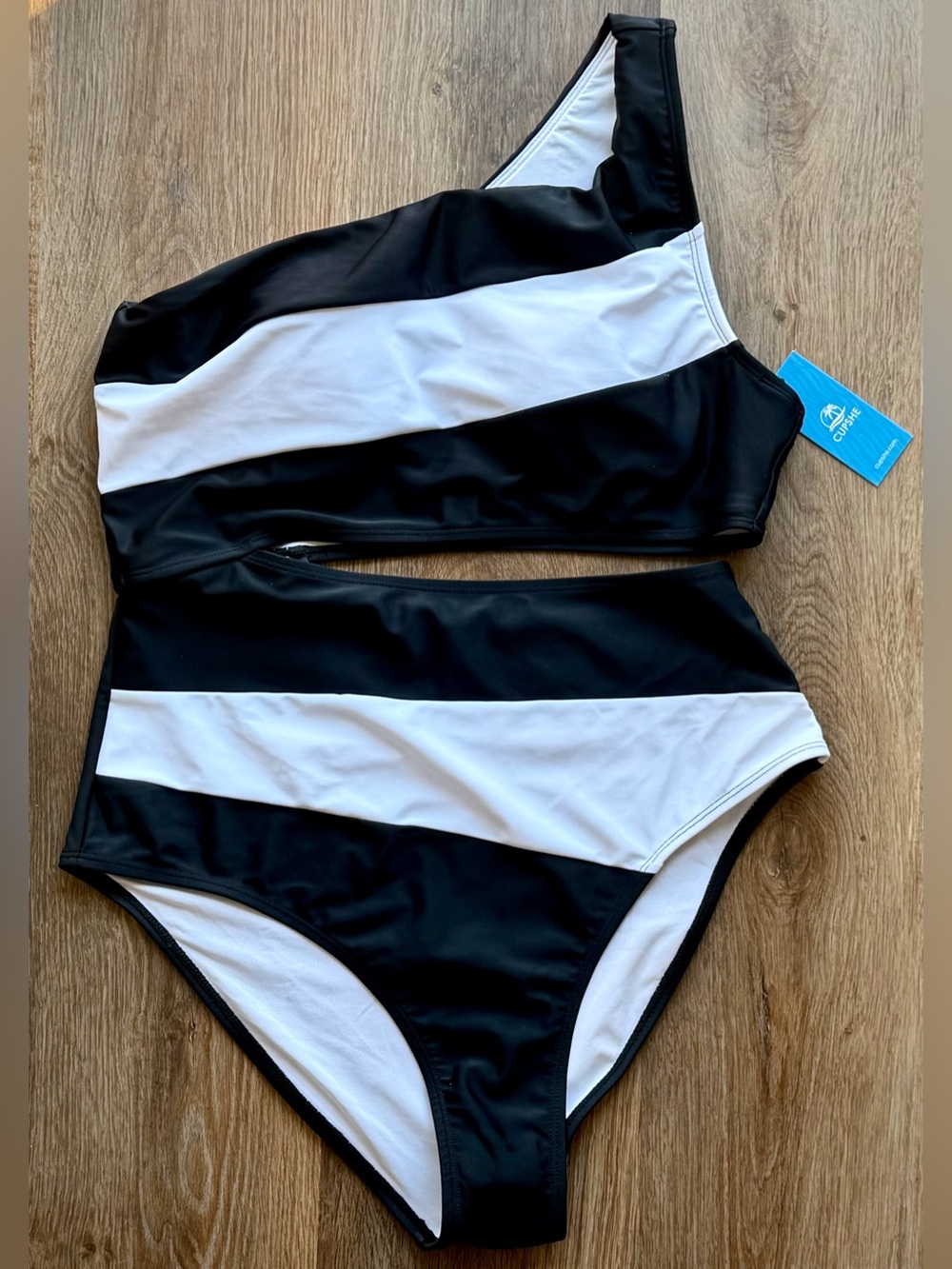 🆕 CUPSHE | One Shoulder | Cut Out | One Piece Swimsuit | Colorblock